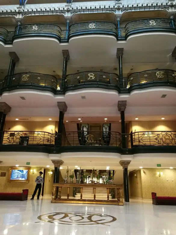 interior of gran hotel de mexico
