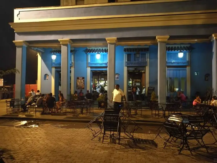 restaurant in havana