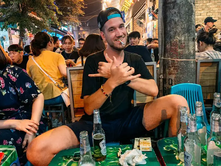 nightlife in hanoi