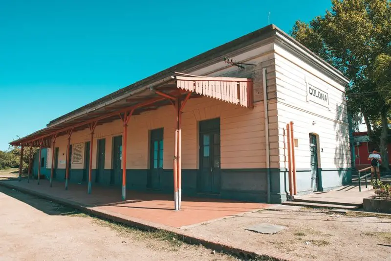 old train station colonia del sacramento