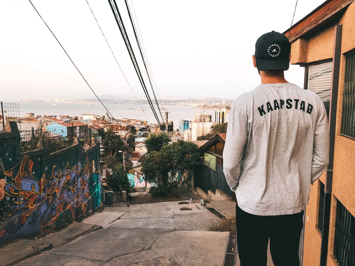 ollie in valparaiso as a digital nomad